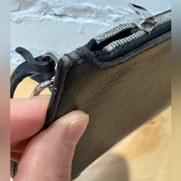 LOUIS VUITTON Epi Neverfull Pochette MM GM Indigo - Picture 5 of 11